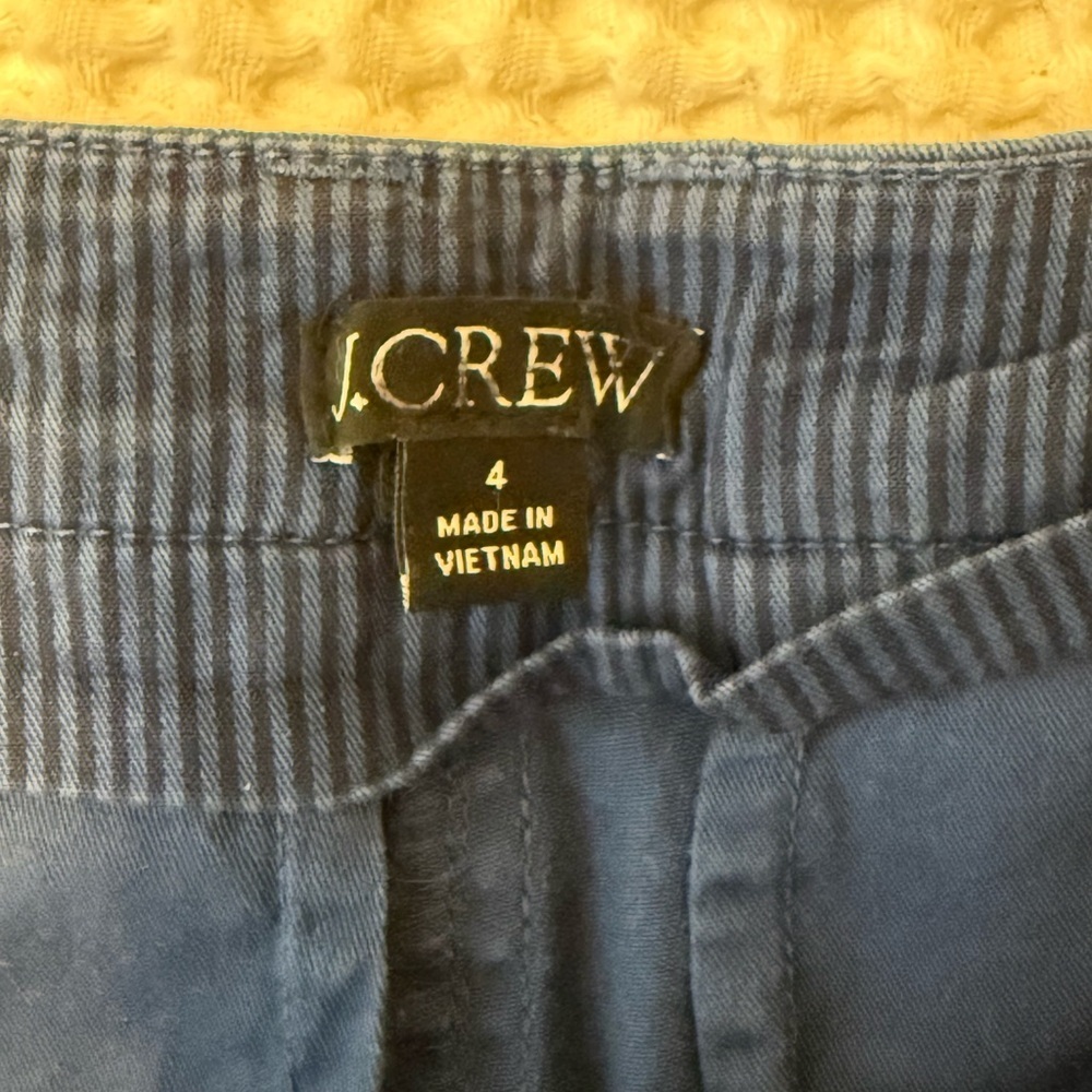 J. Crew Classic 7” Women's Cotton Blend Chinos Shorts NWT 4 Blue - Picture 5 of 9